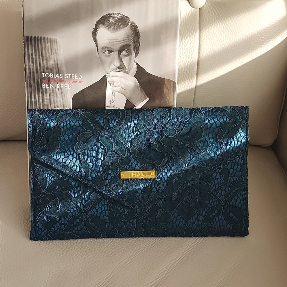 IMAN New Pretty Jade Green Lace Clutch, $38